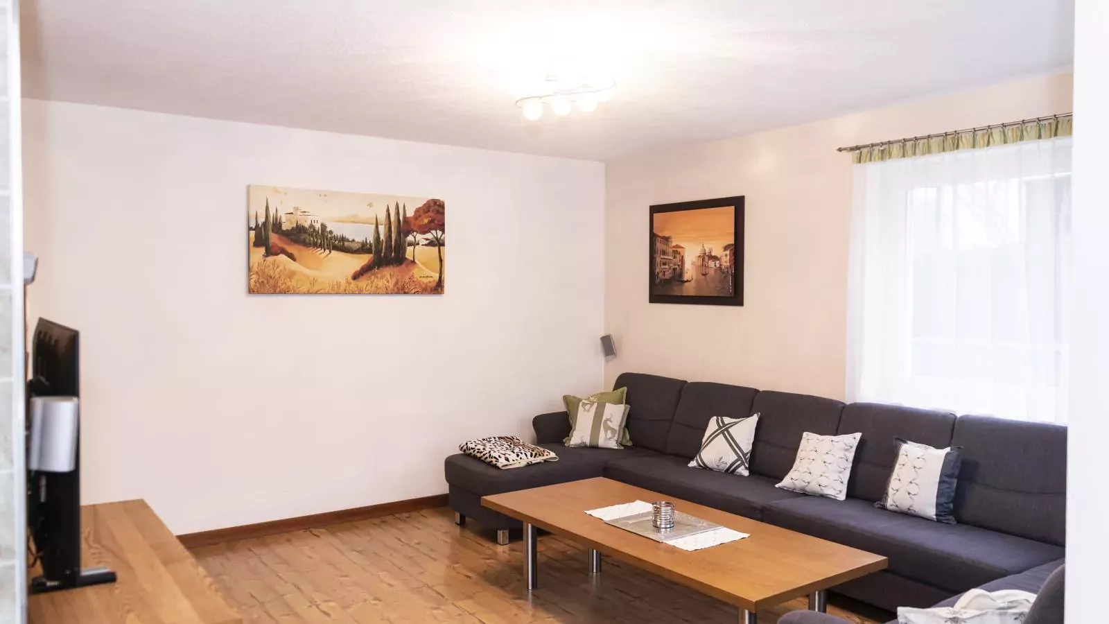 Ferienhaus Gartentraum 2-Wohnzimmer