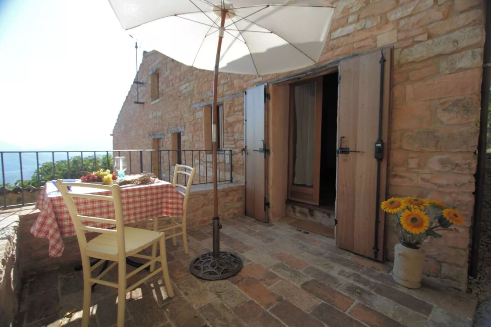 Il Conio Lavanda-Terrace balcony
