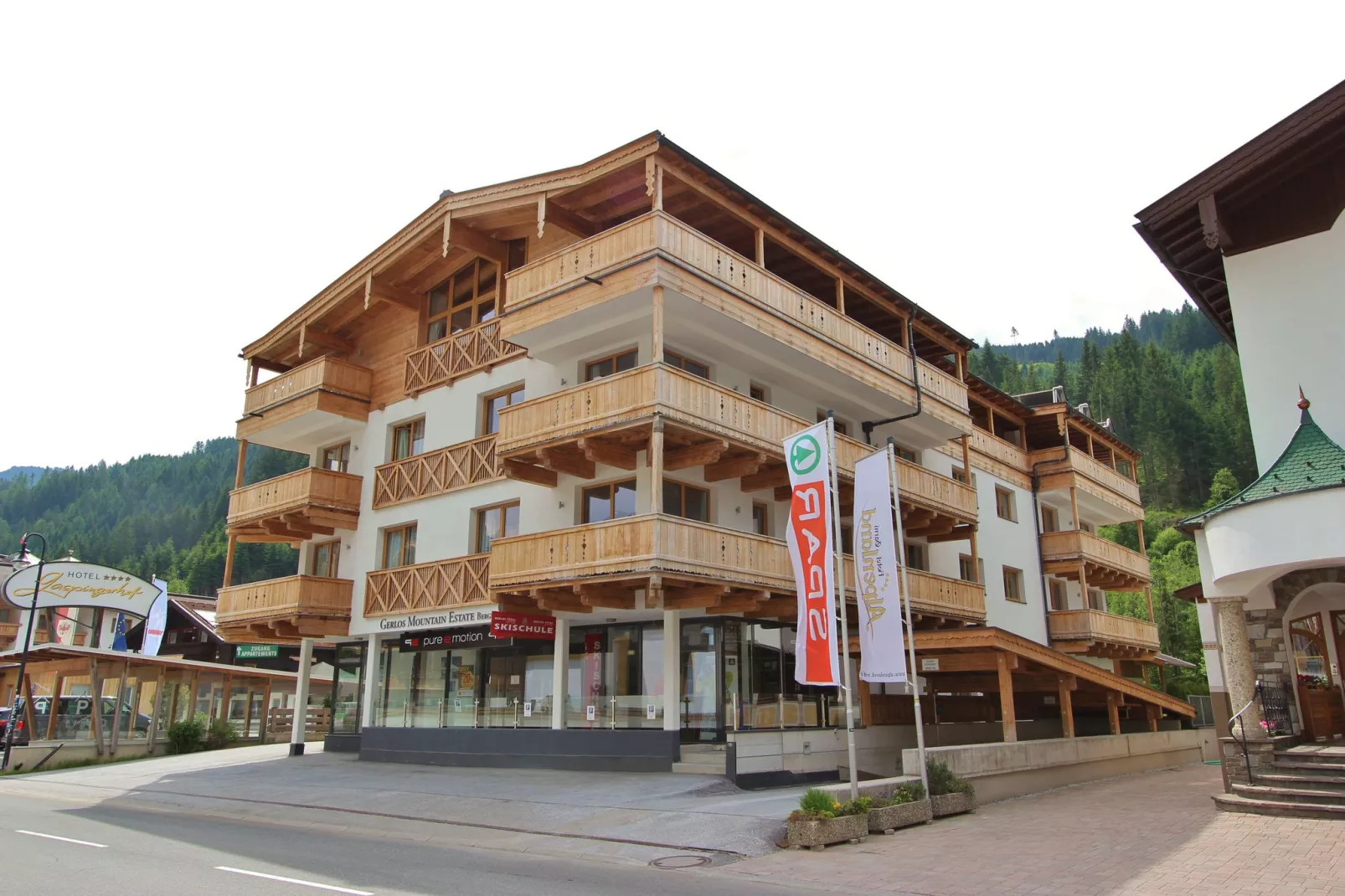 Appartement Royal Gerlos 05-Außenbereich Sommer