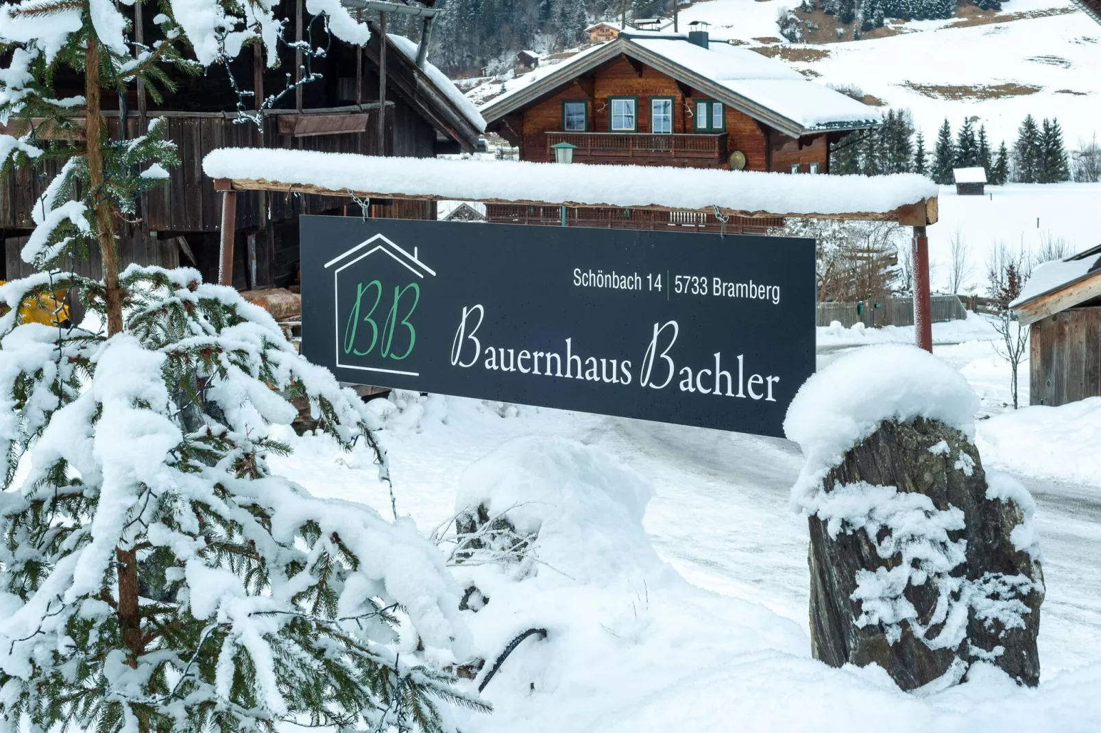 Bauernhaus Bachler-Area winter 1km