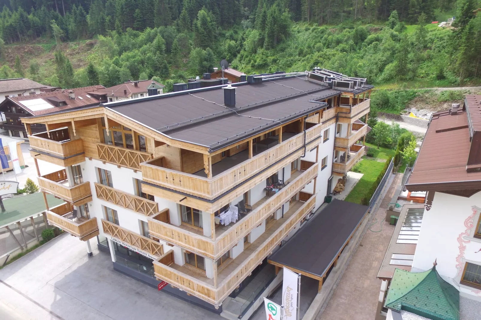 Appartement Royal Gerlos 05-Außenbereich Sommer