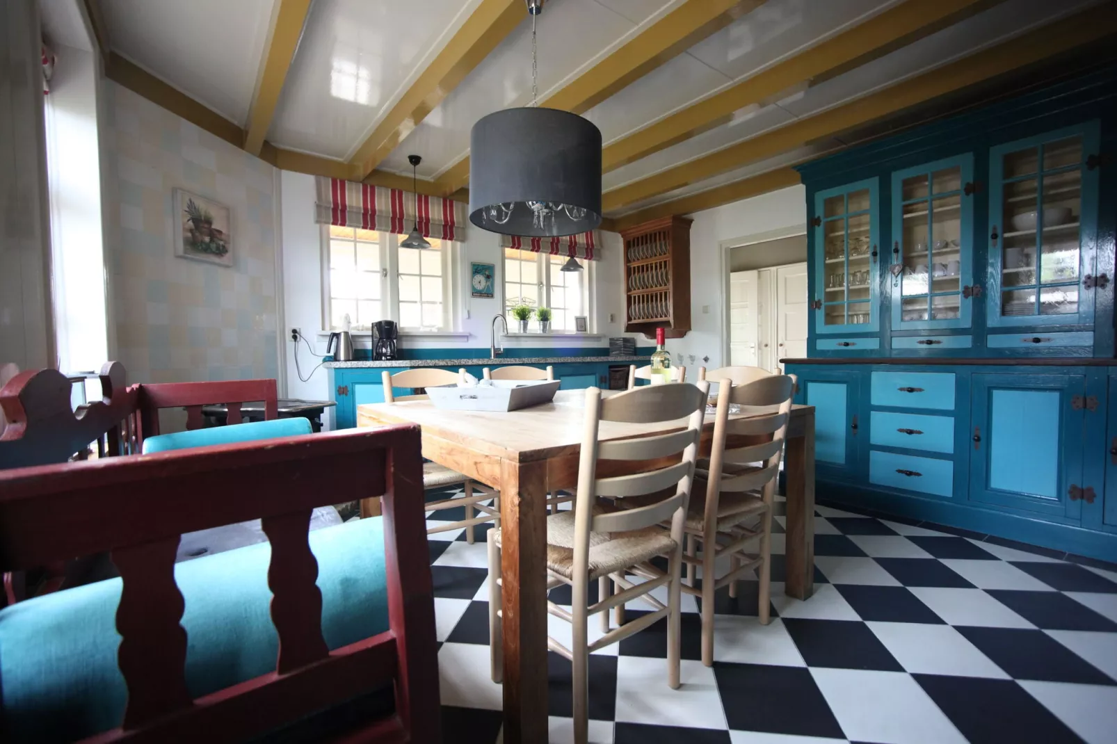 Recreatiepark Wiringherlant - Ons Huys-Kitchen