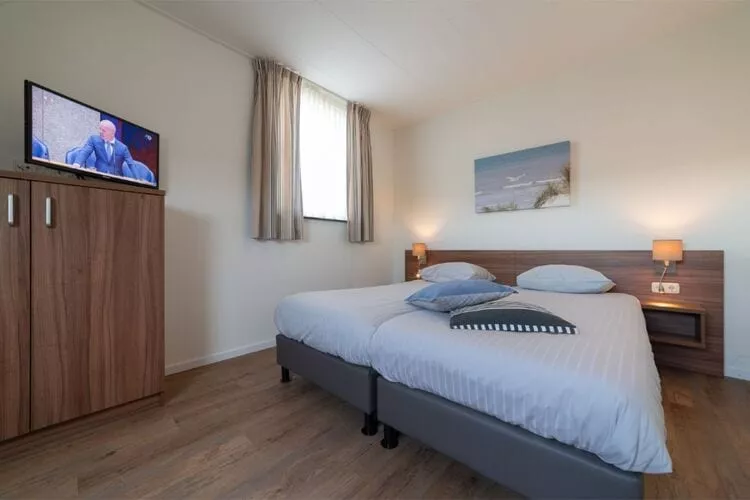 Charming Beveland-Bedroom