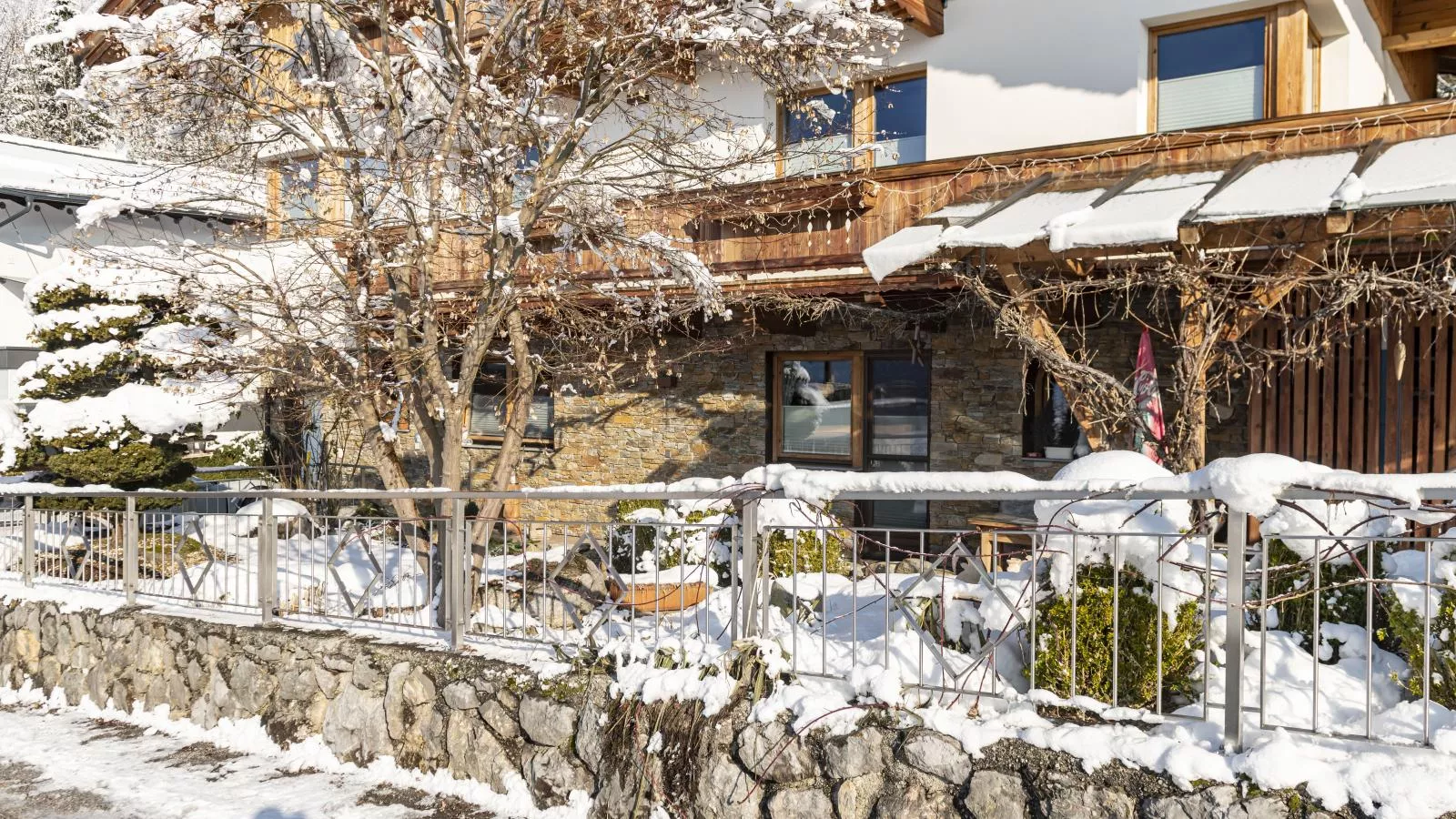 Apartment Gartentraum-Exterior winter