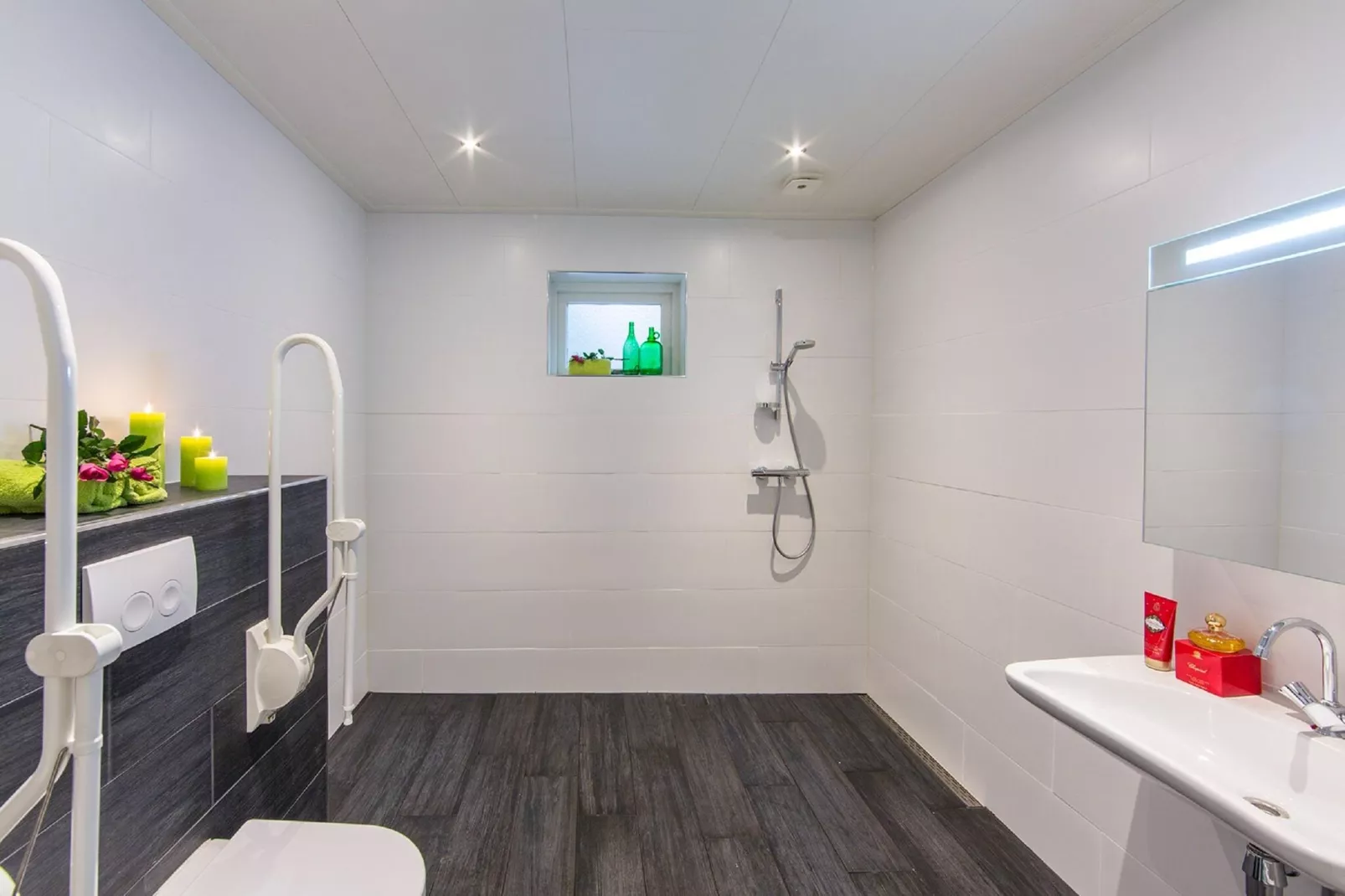 Residence De Eese 8-Bathroom