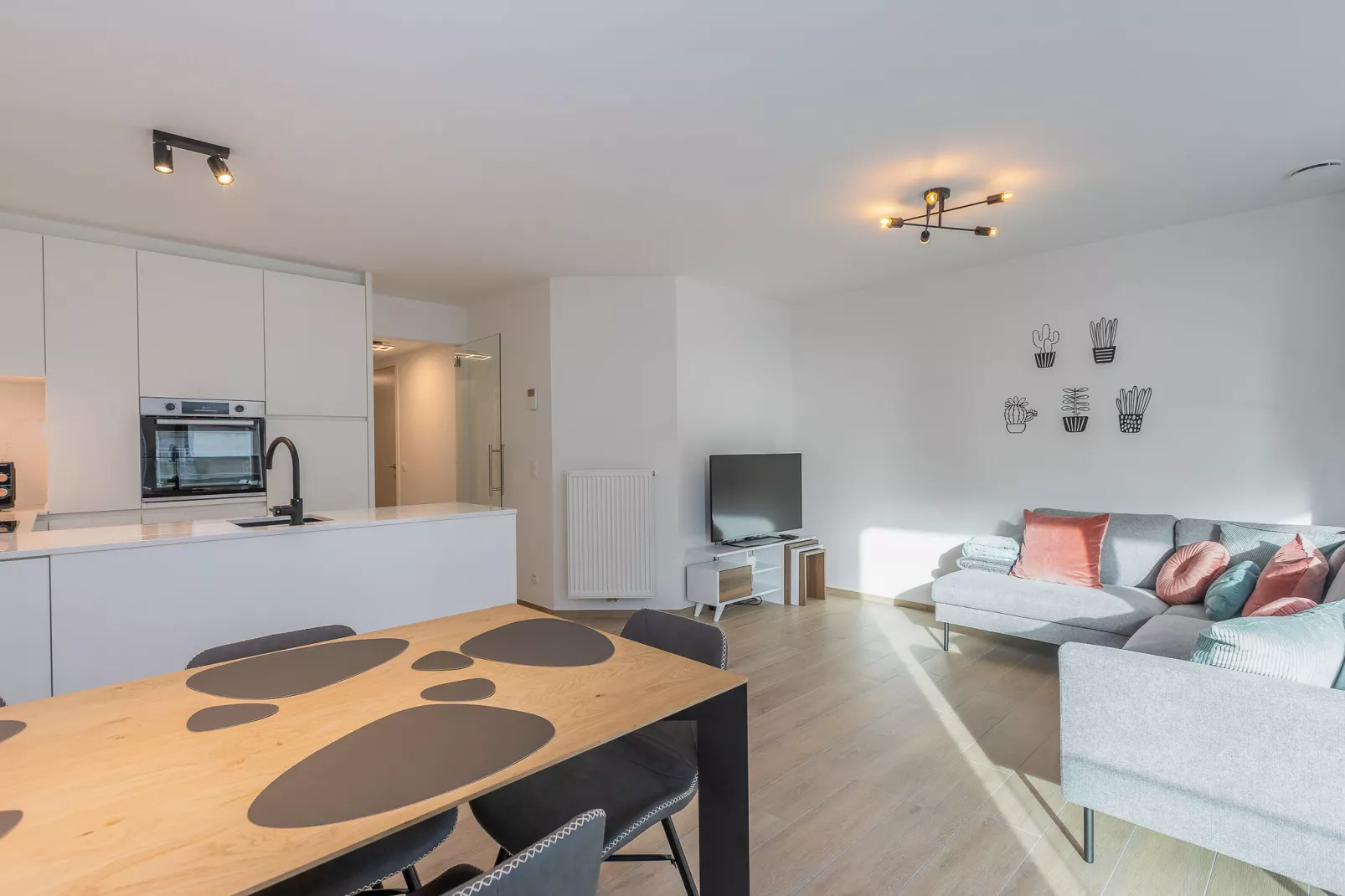 Allure 0101-Living room