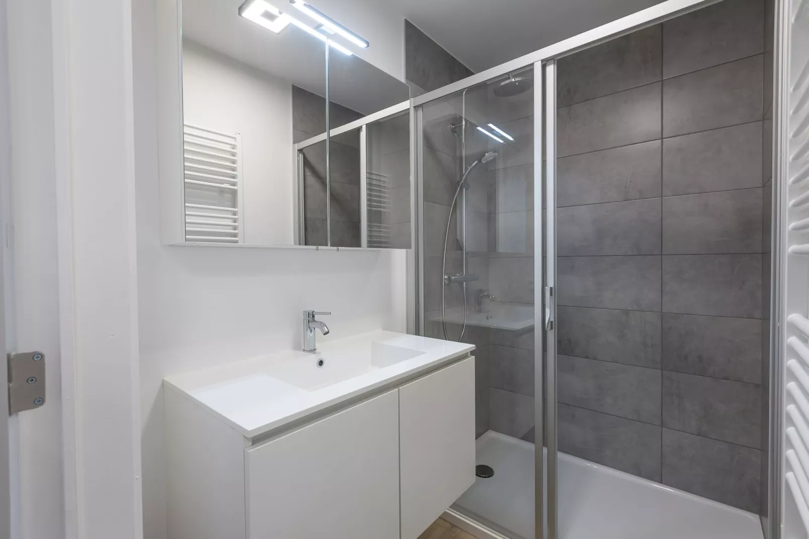 Allure 0101-Bathroom