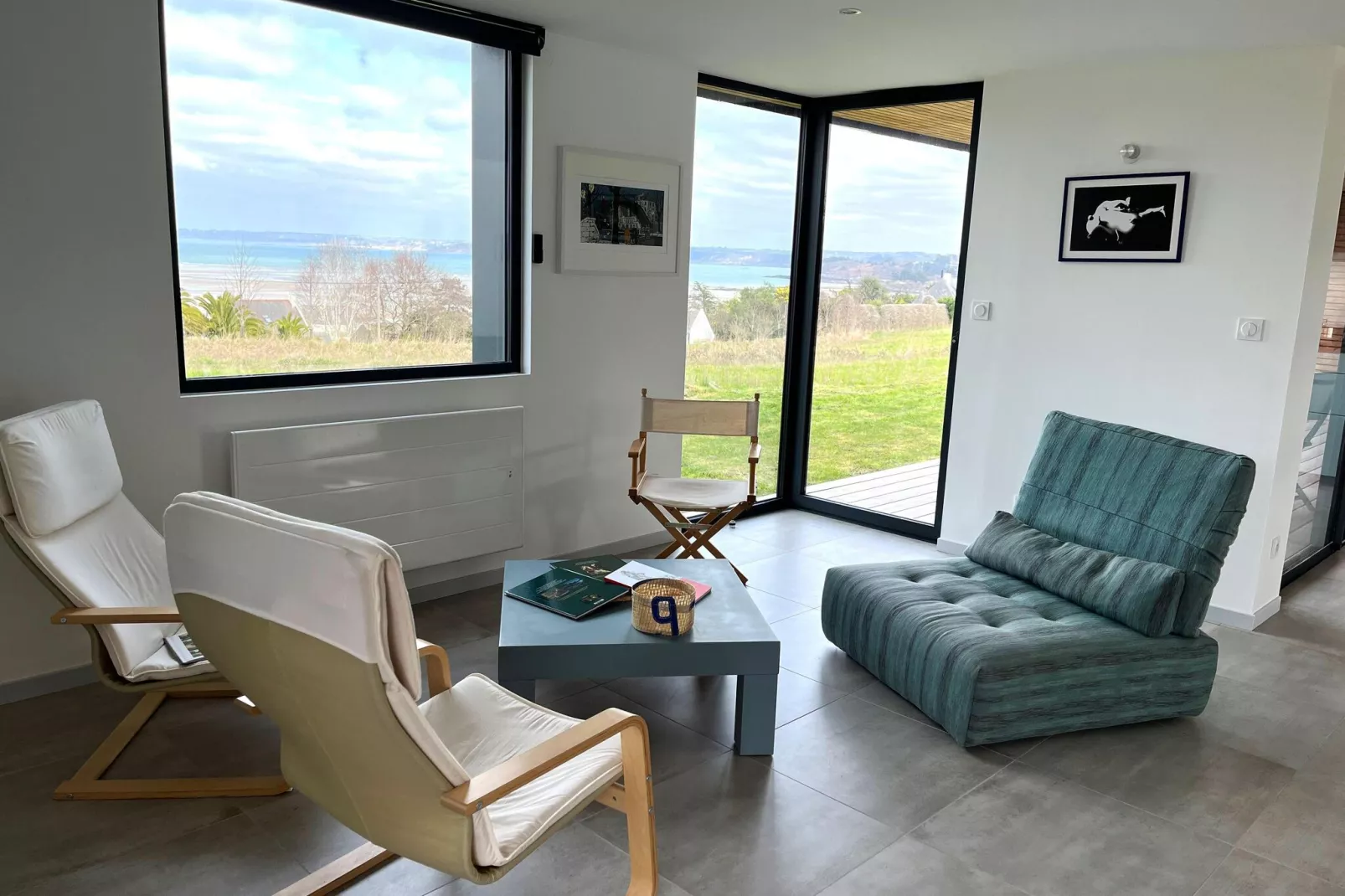 Villa d'architecte avec vue mer panoramique Locquirec-Living room