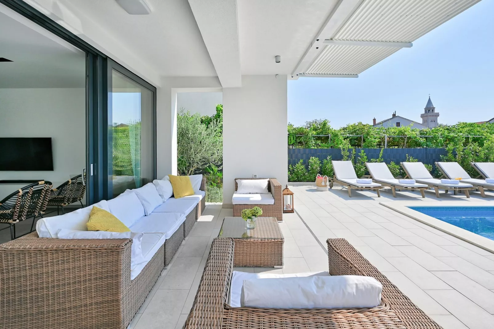Villa Lodi-Terrace balcony