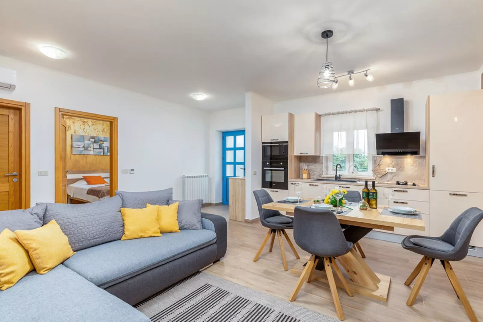 Villa Cristian-Living room
