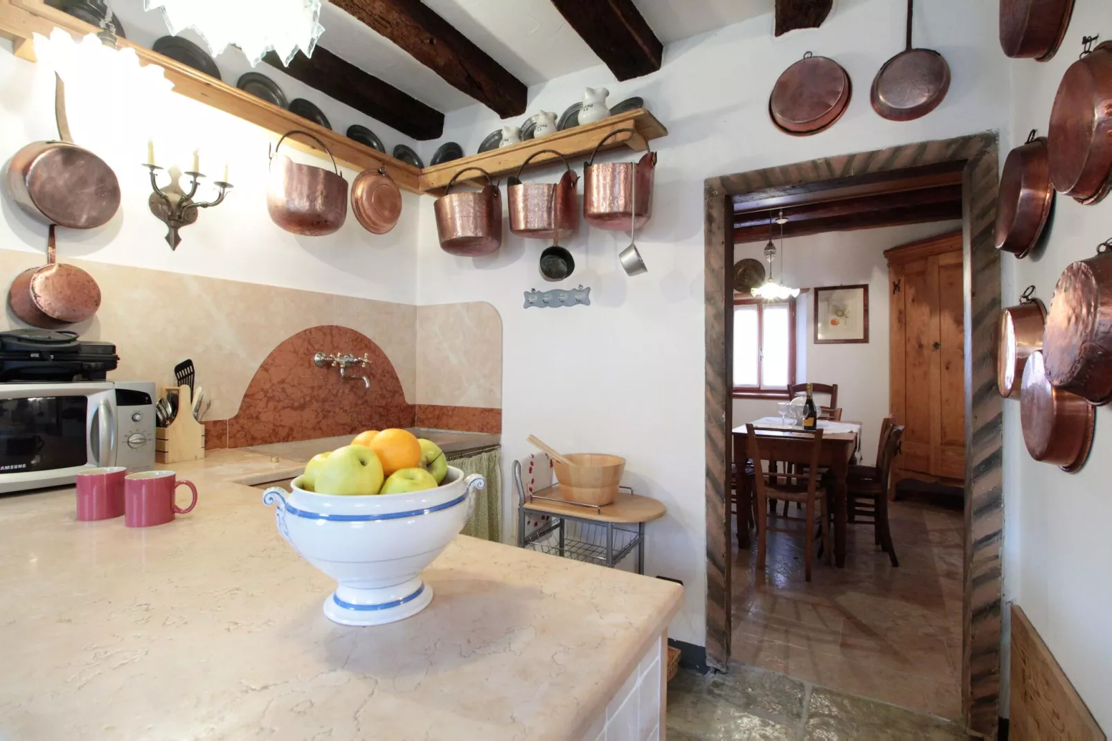 CASA TRAME DEGLI ANGELI 5 pax-Kitchen