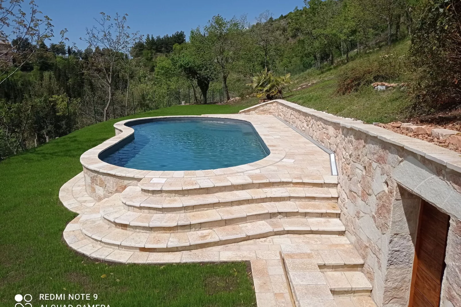 Il Conio Viola-Pool