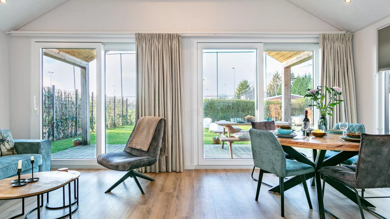 Eefs Huusje-Dining room