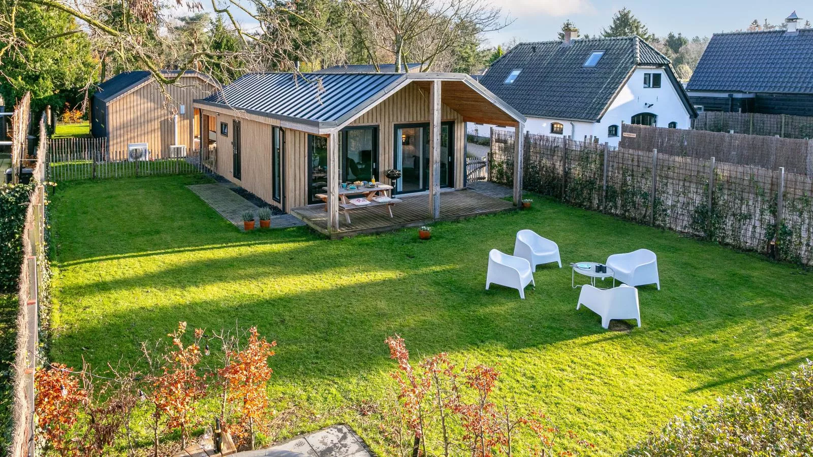 Eefs Huusje-Exterior summer
