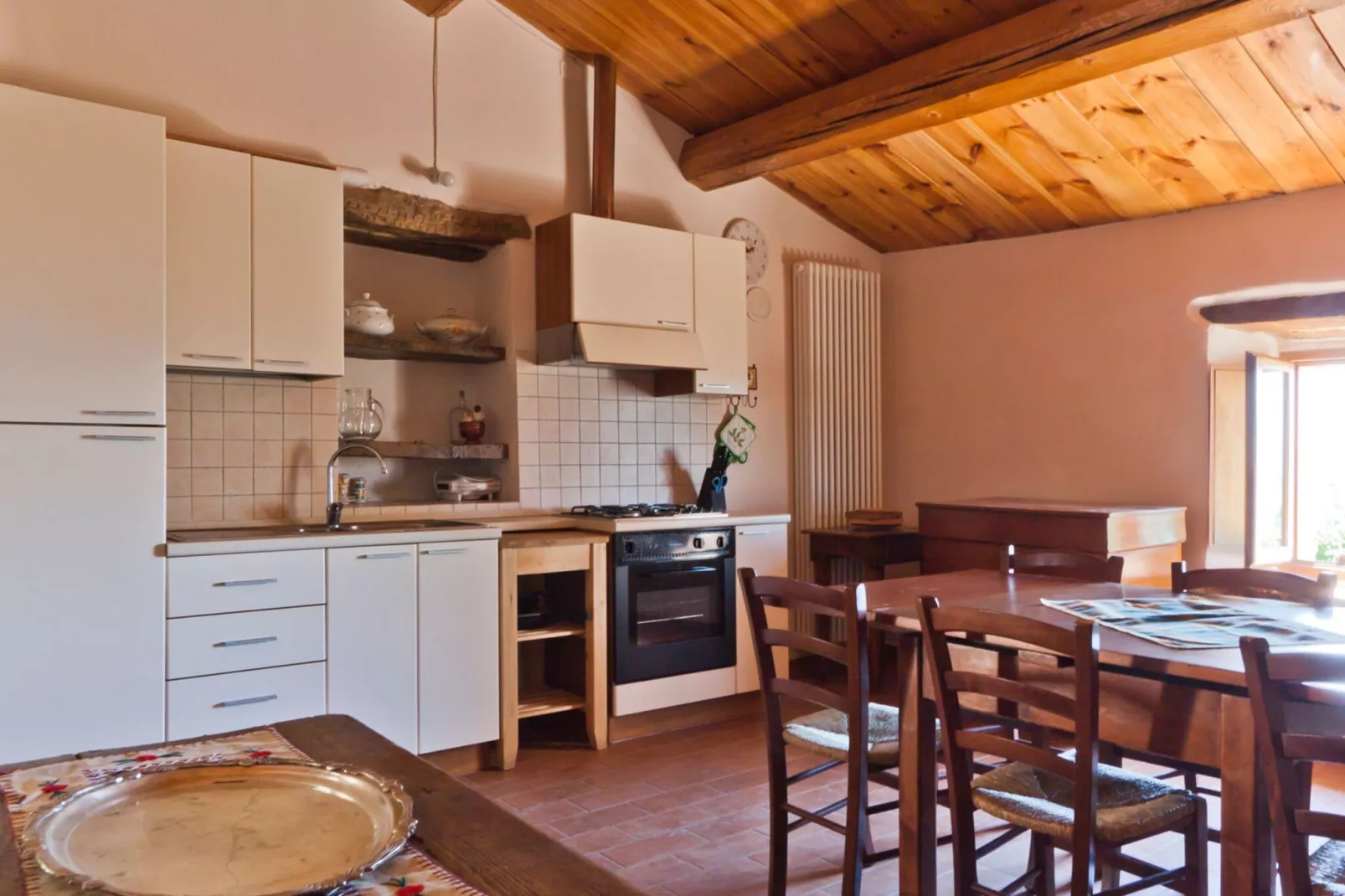 Il Conio Viola-Kitchen