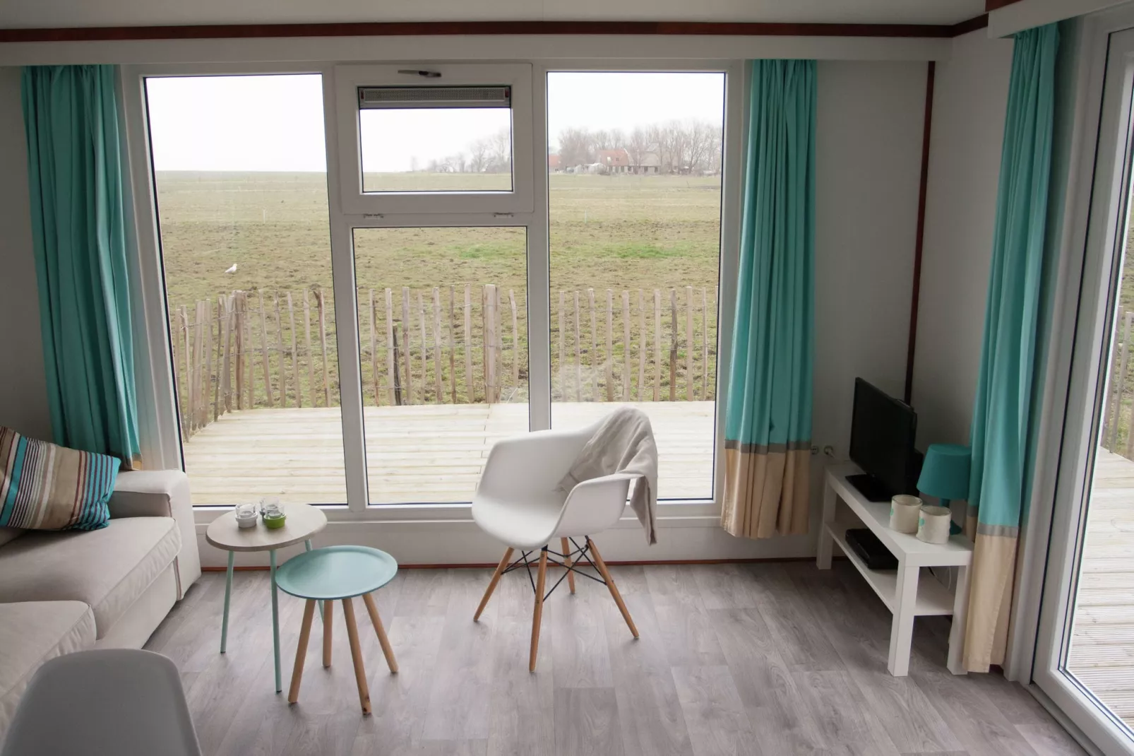 Recreatiepark Wiringherlant - Wiringher Chalet 10 - Living room