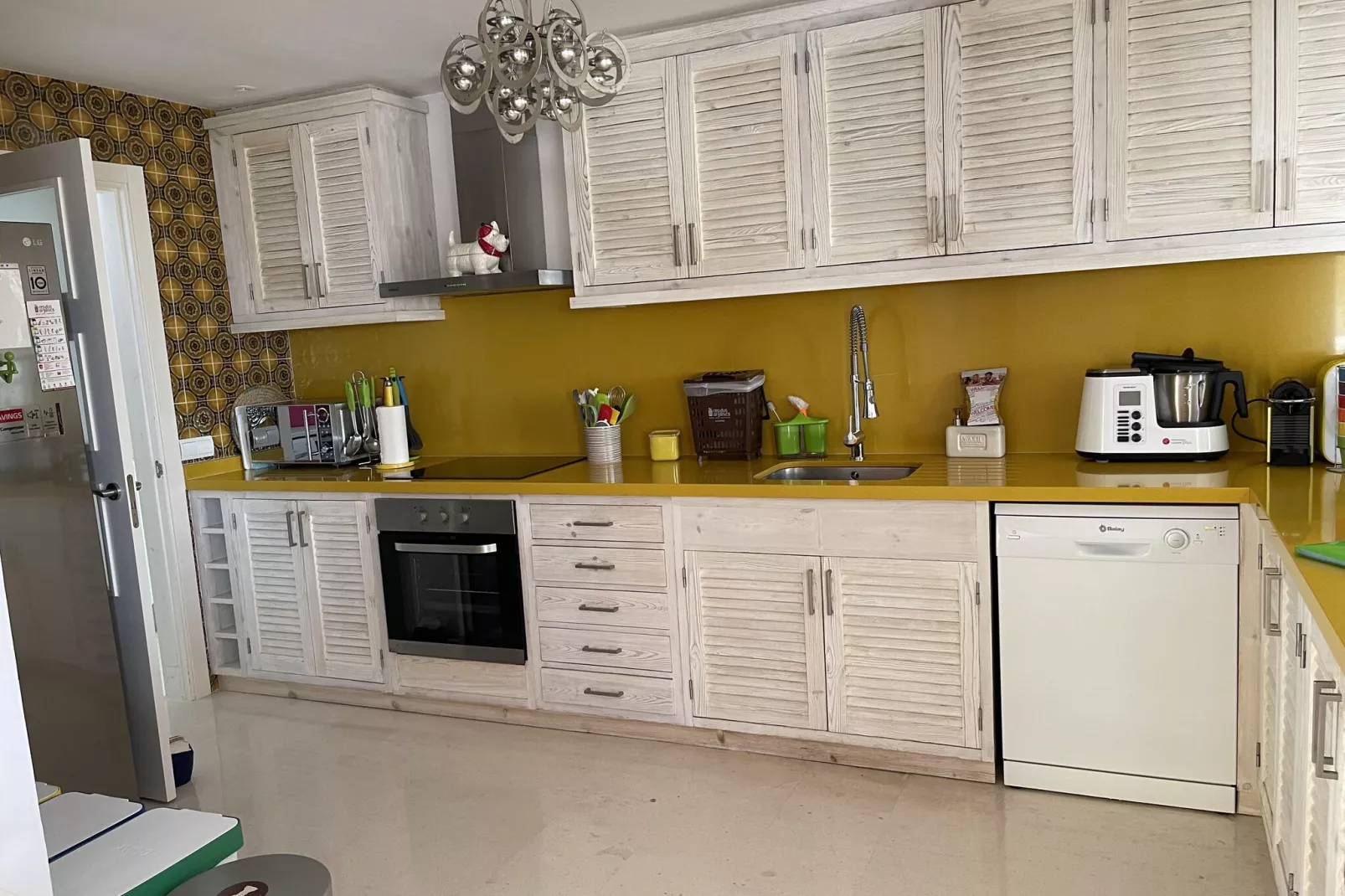 Es Queixal-Kitchen