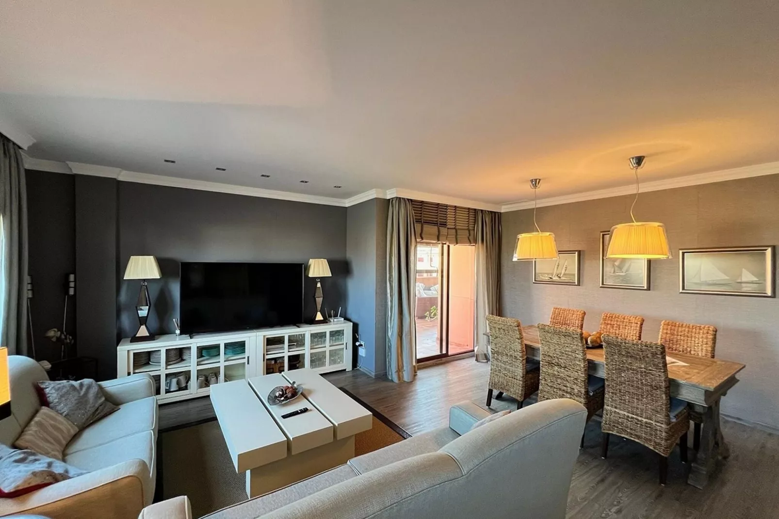Playa & Golf IV-Living room
