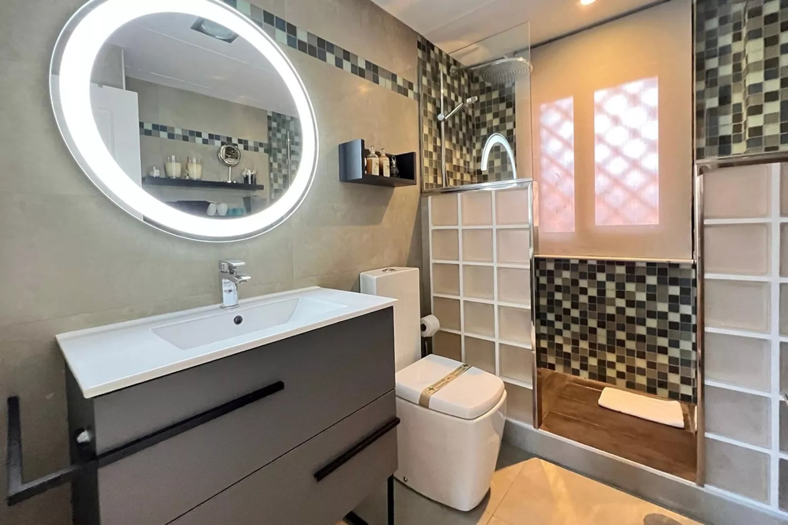 Playa & Golf IV-Bathroom