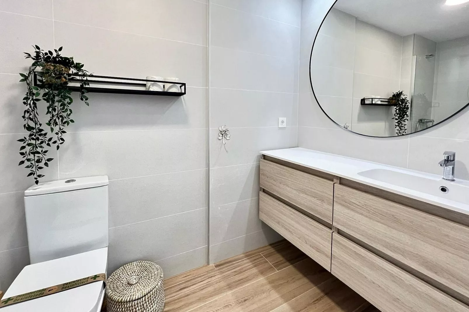 Apartamento Playa Granada Beach & Golf 22-Bathroom