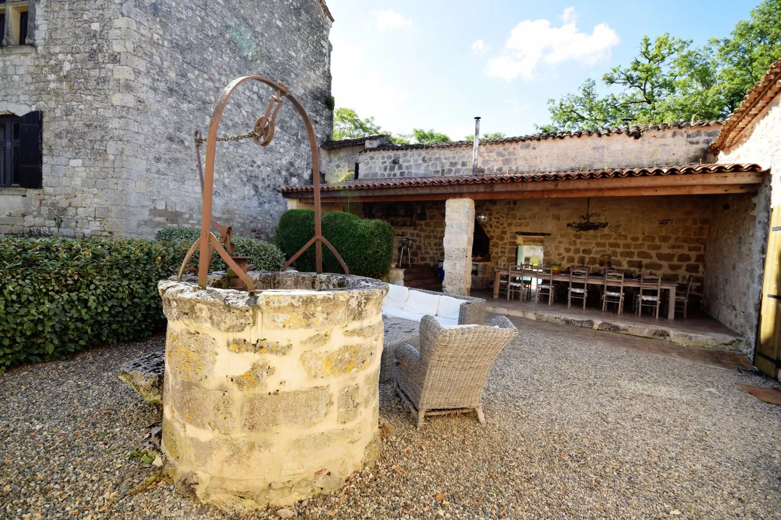 Bergerie-Terrace balcony