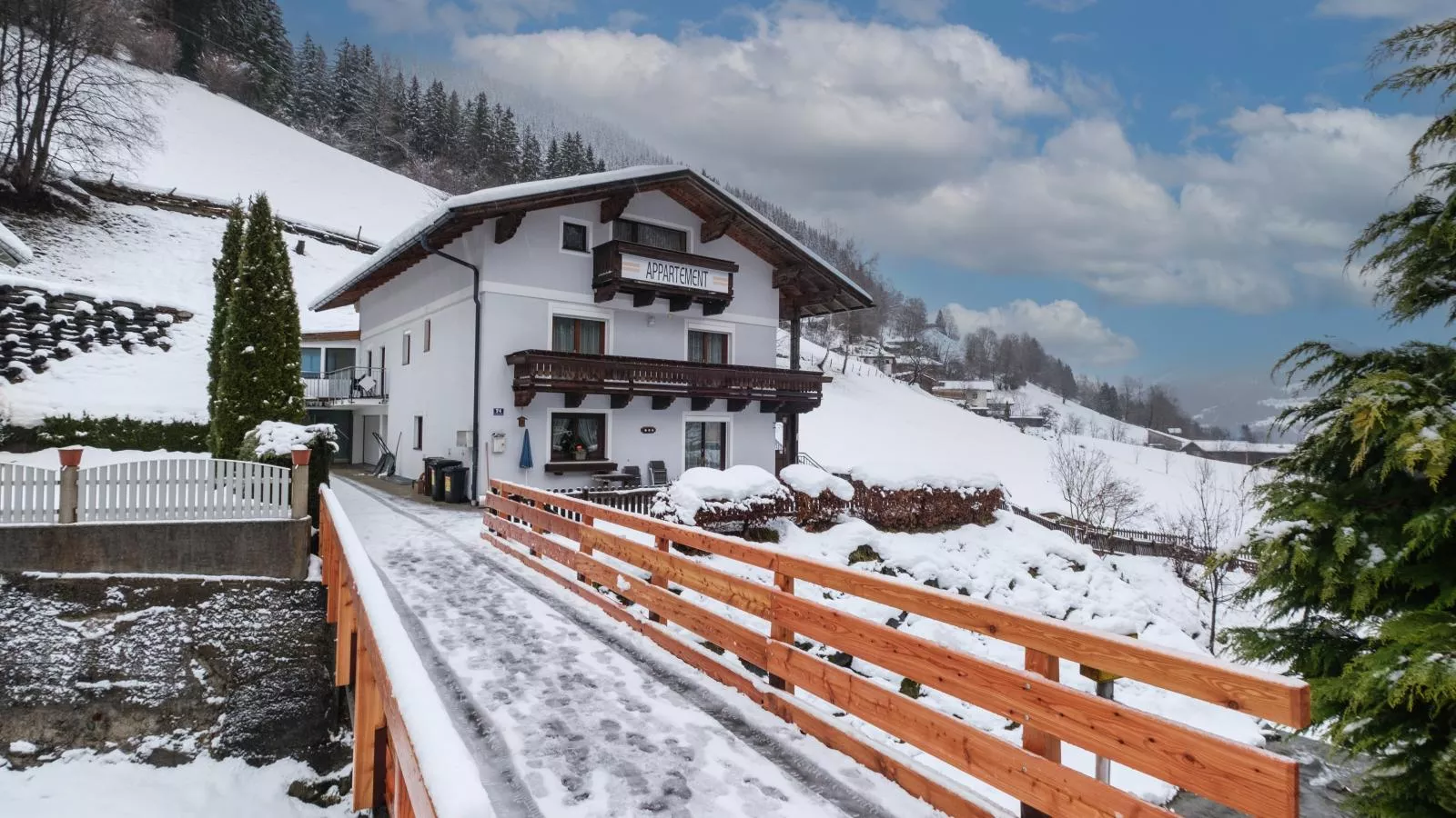 exteriorwinter