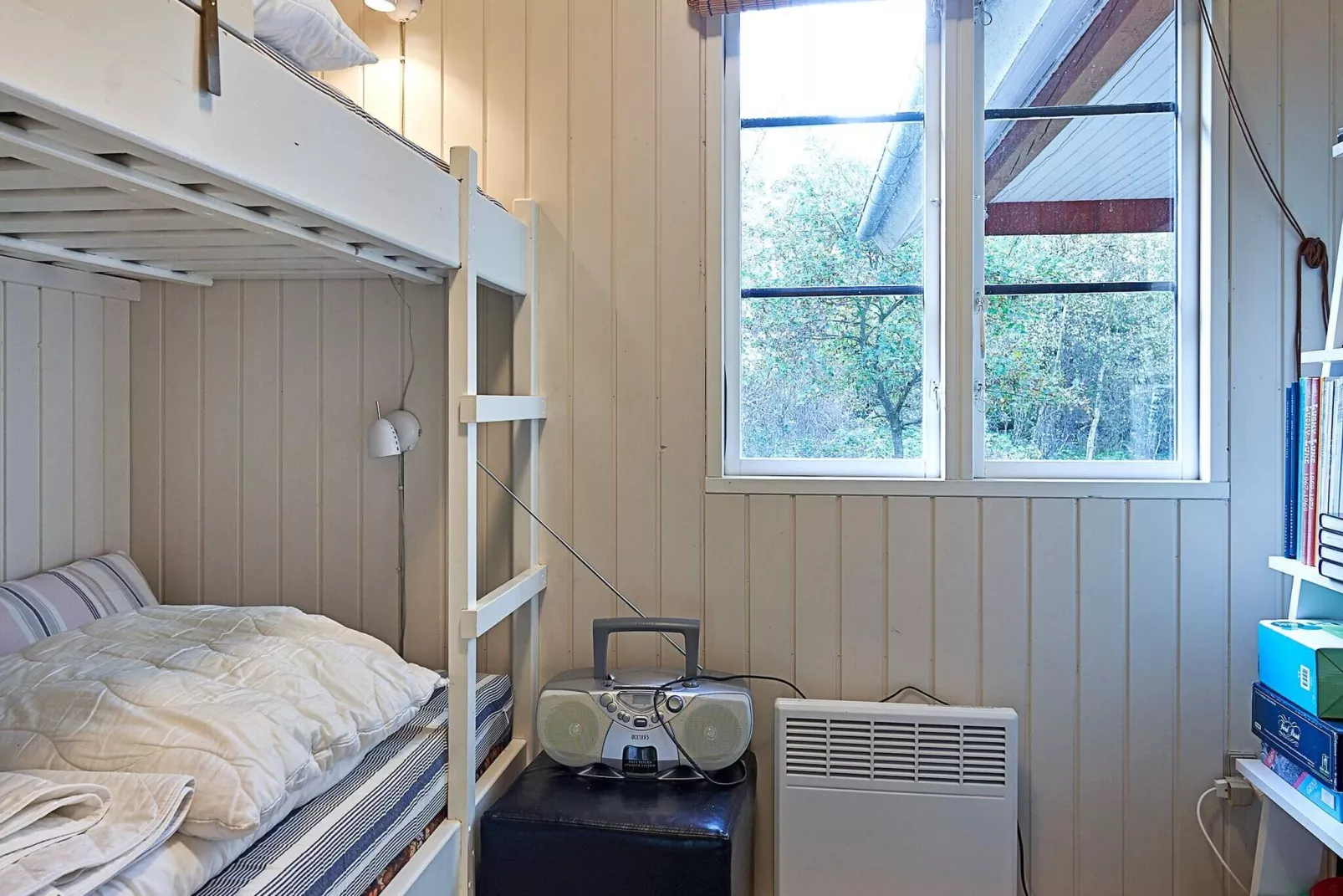 6 person holiday home in Aakirkeby-Indoor