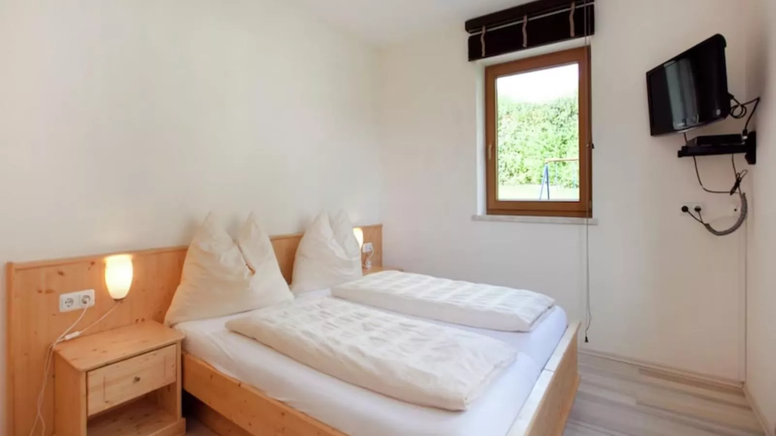 Am Ziller-Bedroom