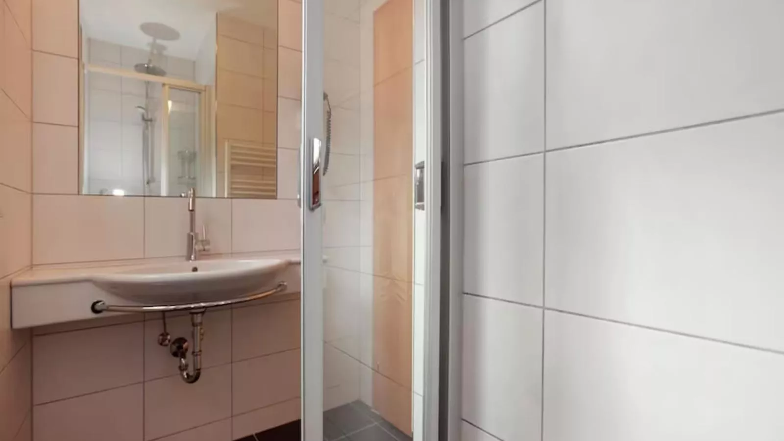 Am Ziller-Bathroom