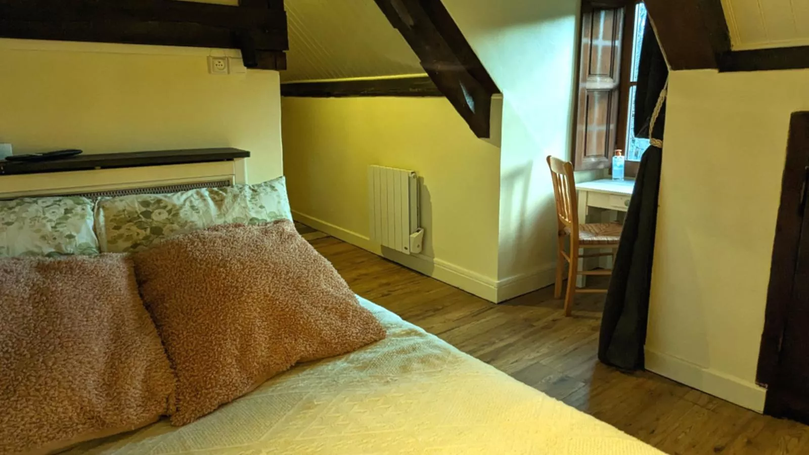 LEnvie de Metz studio-Chambre