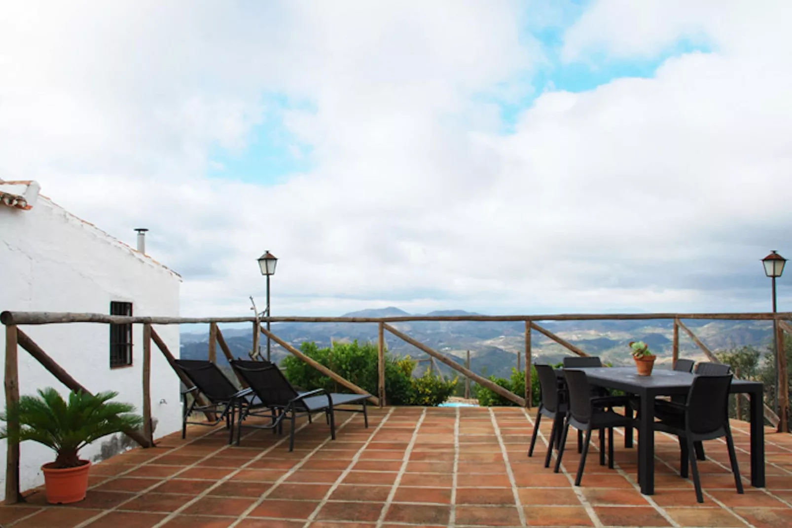 Casa El Cielo-Gardens summer