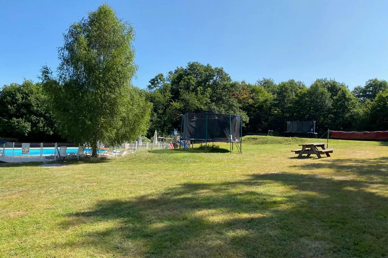 La Rose-Facilities