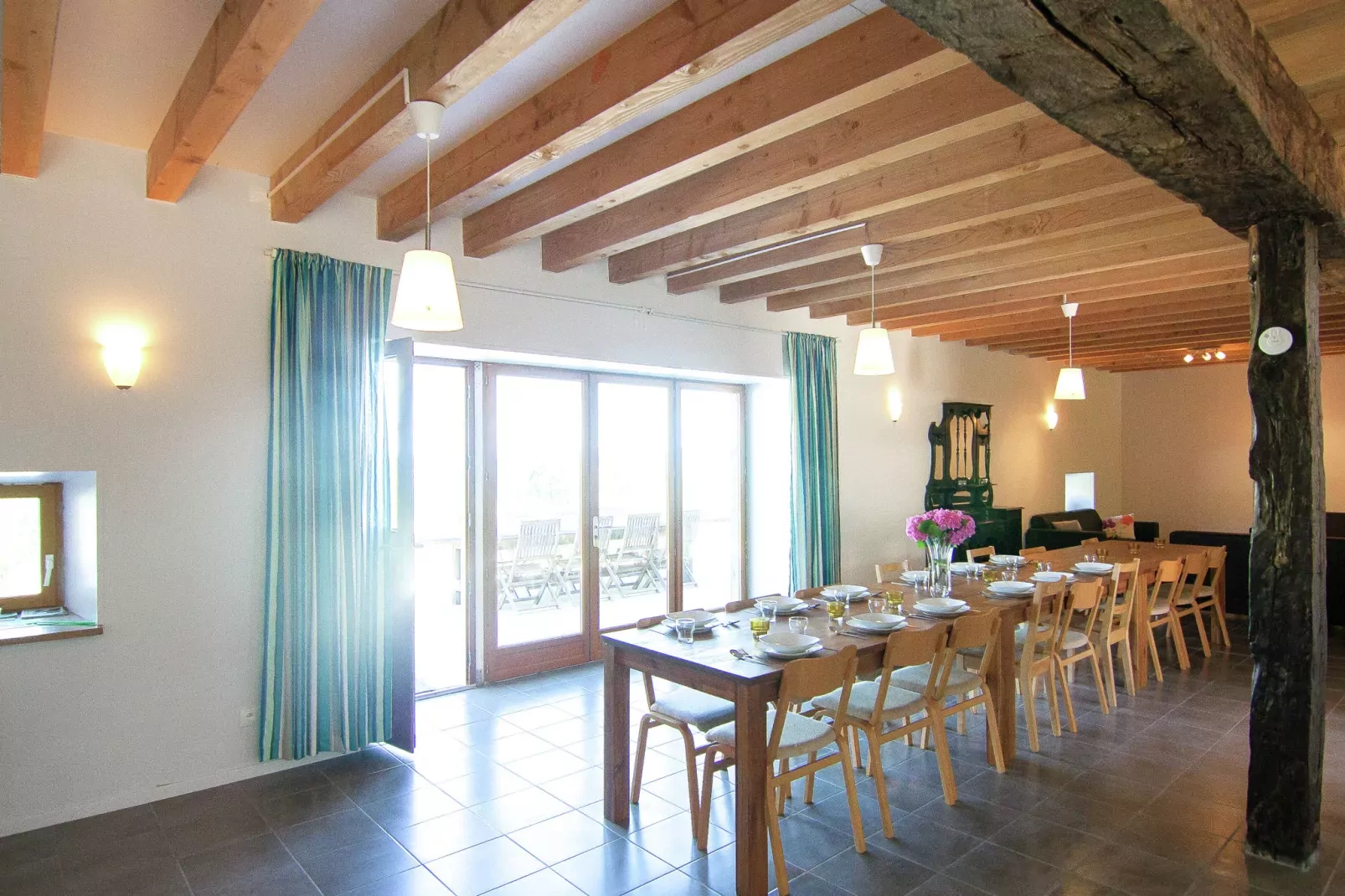 Le Tournesol-Dining room