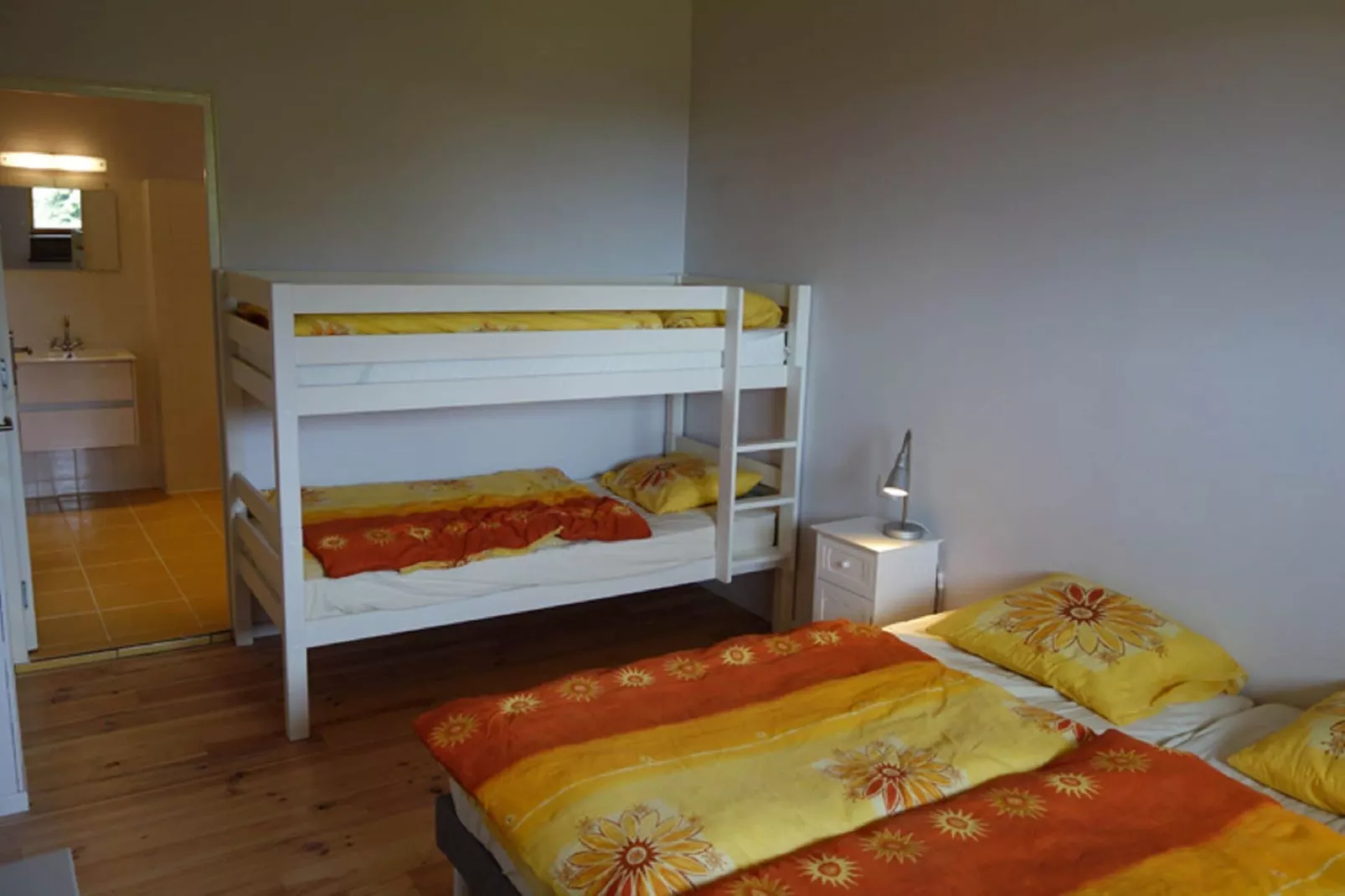 Le Tournesol-Bedroom