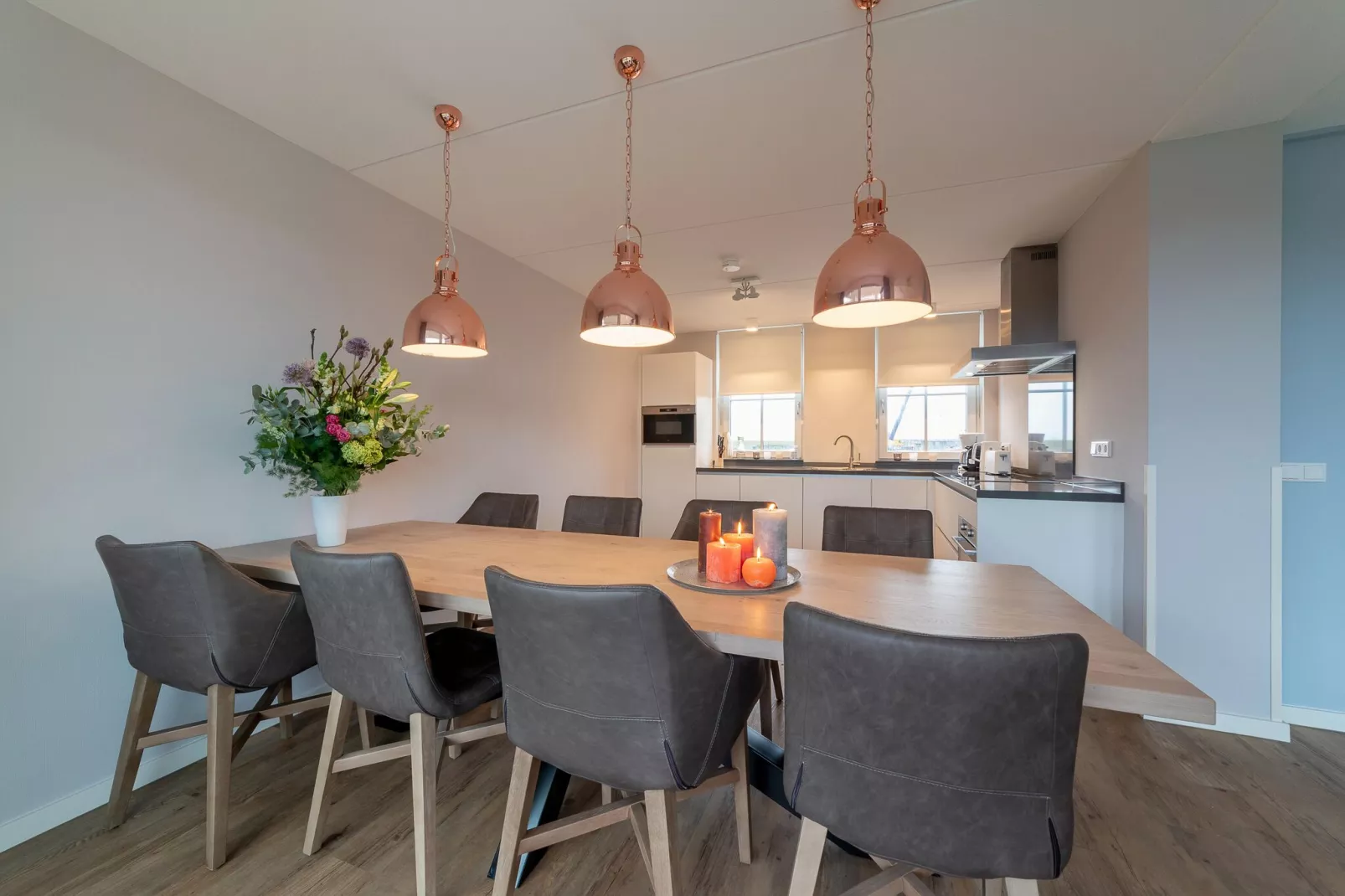 Charming Beveland Vrijstaand-Esszimmer