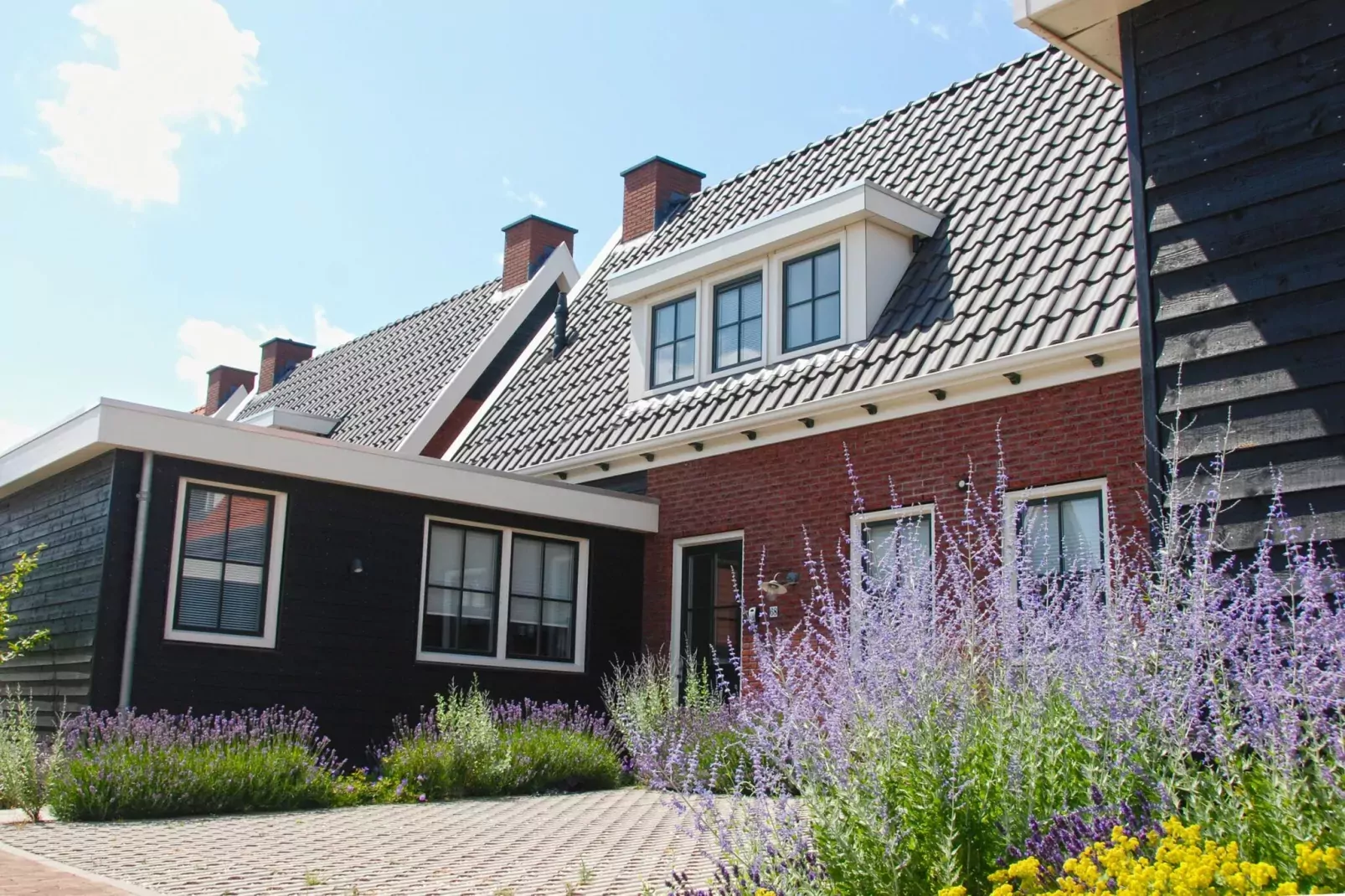 Charming Beveland Vrijstaand-Außenbereich Sommer