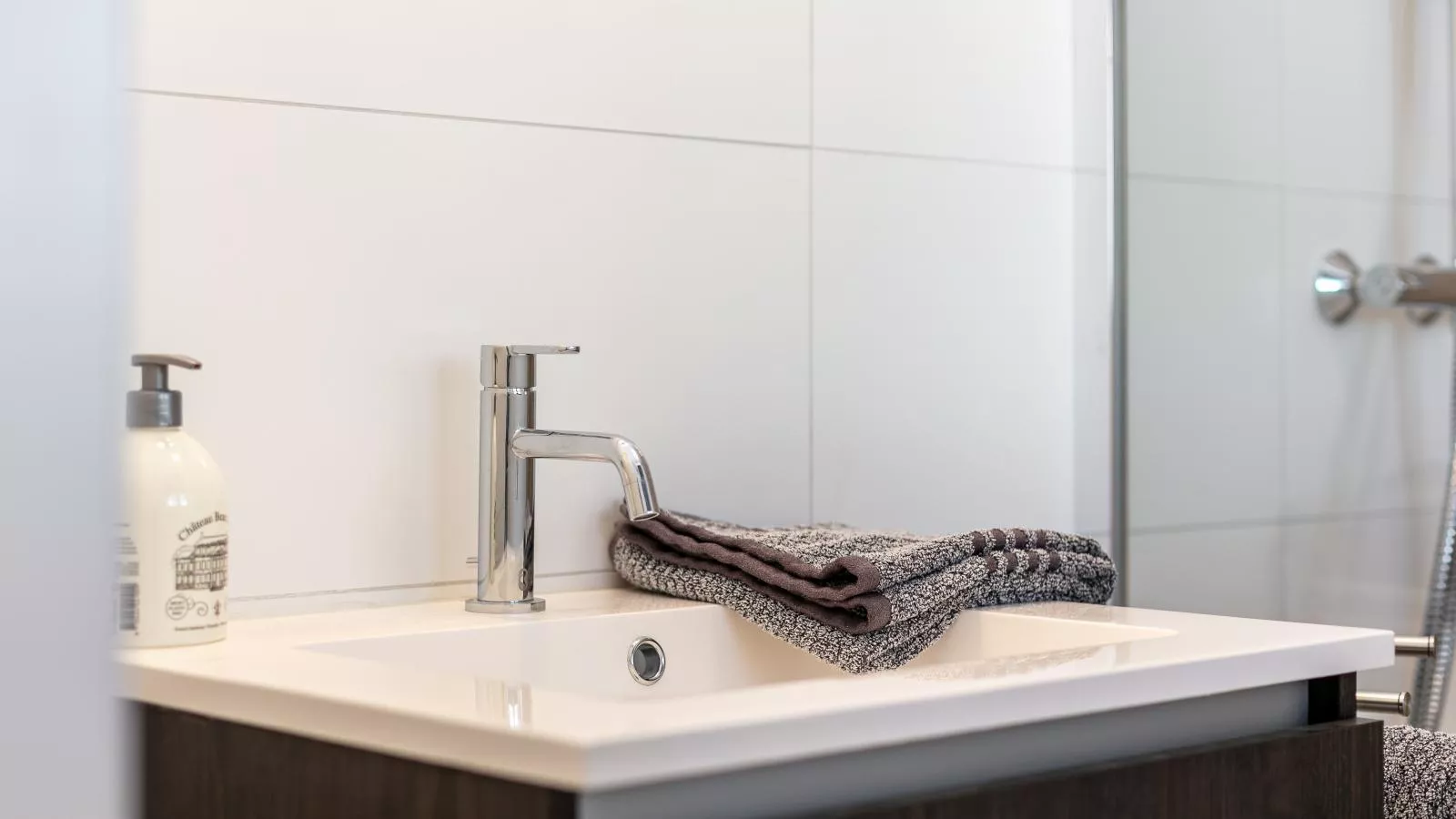 Lindehoeve-Bathroom