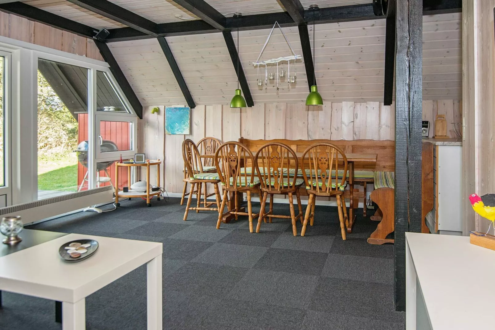 Tranquil Thatched Cottage on Romo-By Traum-Indoor