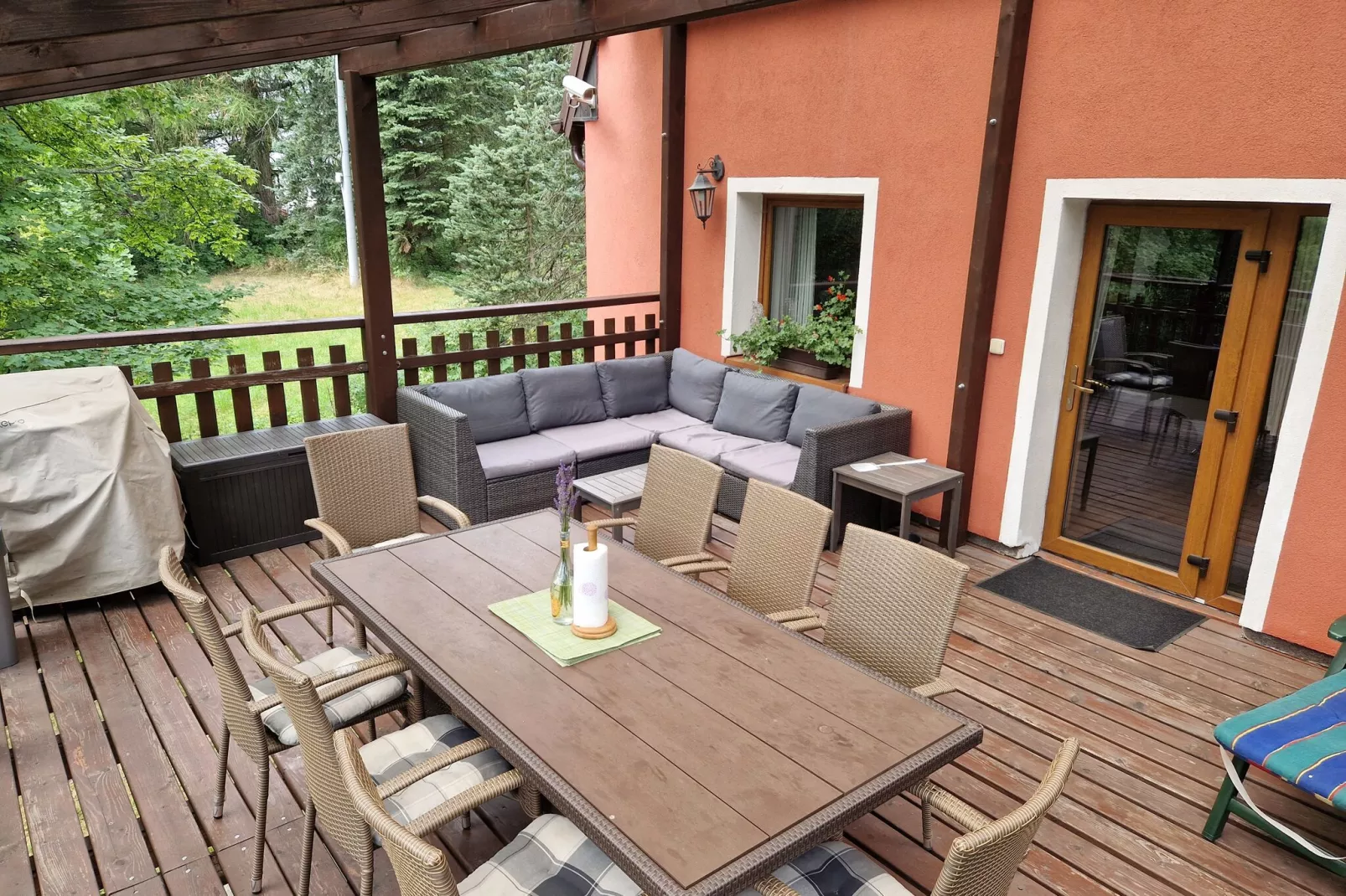 Stela-Terrace balcony