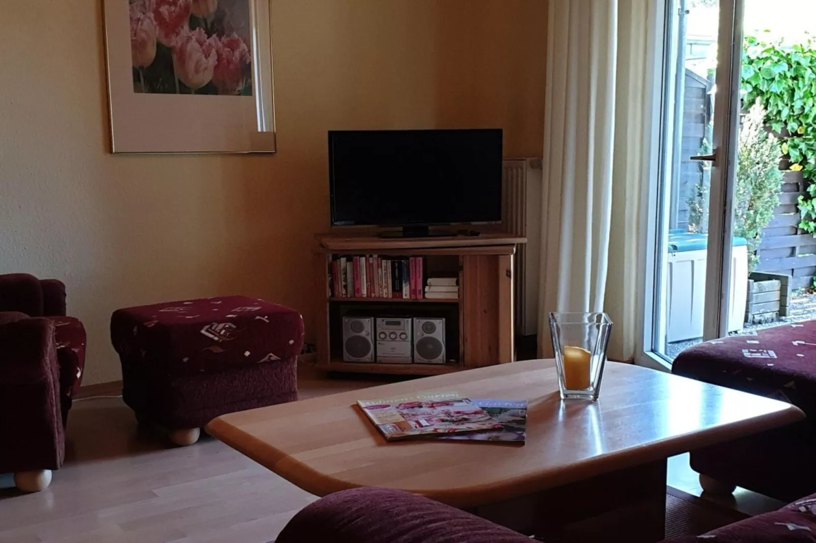 6041-Living room