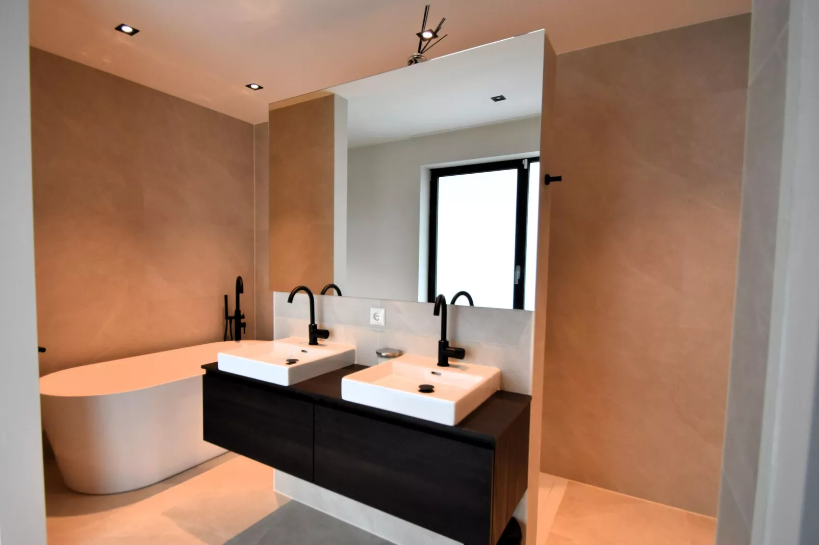 Villa Viegas 561-Bathroom