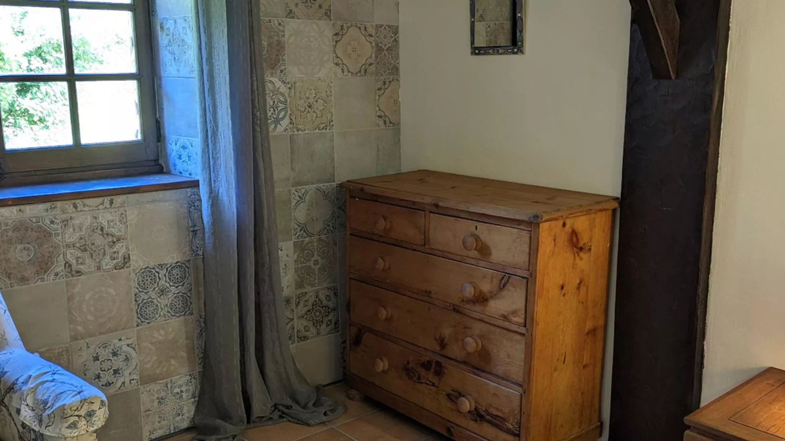 Gite Cottage-Bedroom