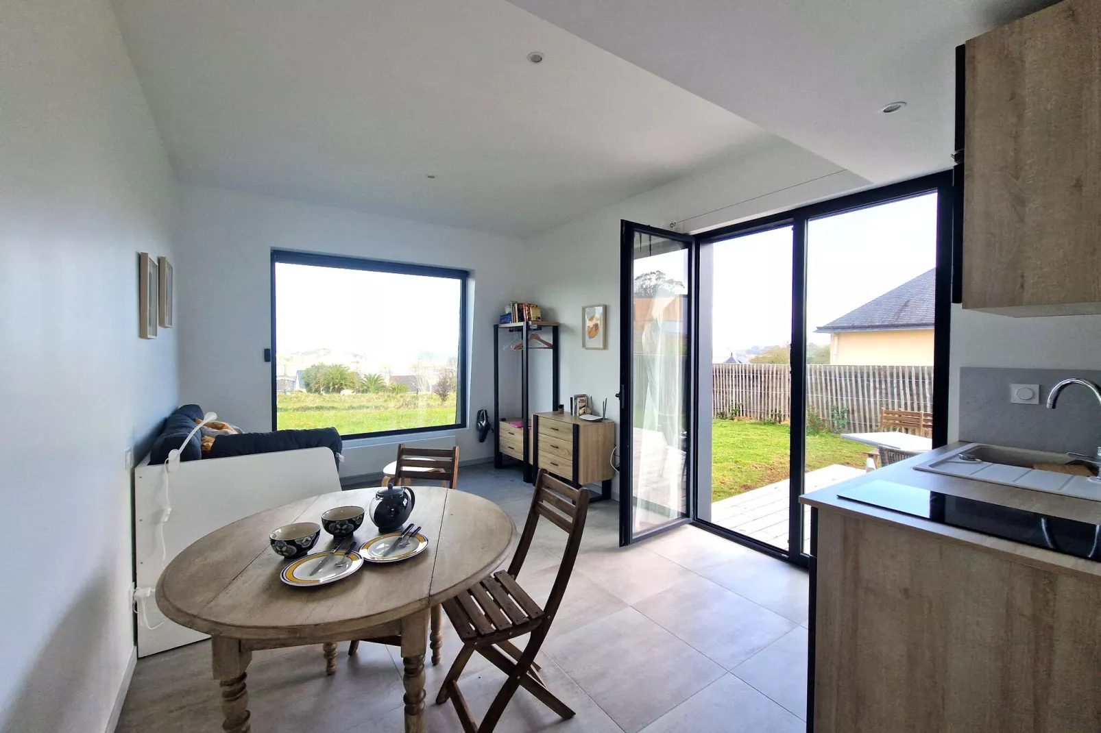 Studio bas Locquirec-Dining room
