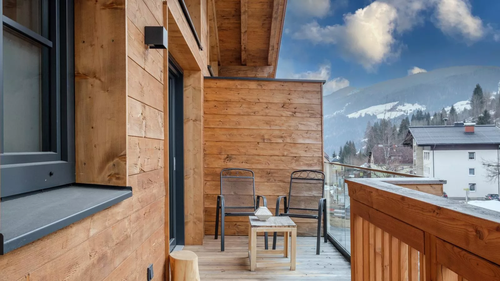 Tauernlodge XL-Terrace balcony
