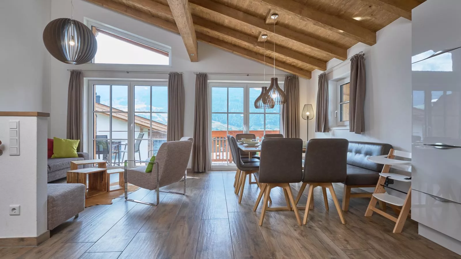 Green Garden Lodge A2 Walchen-Kaprun-Dining room