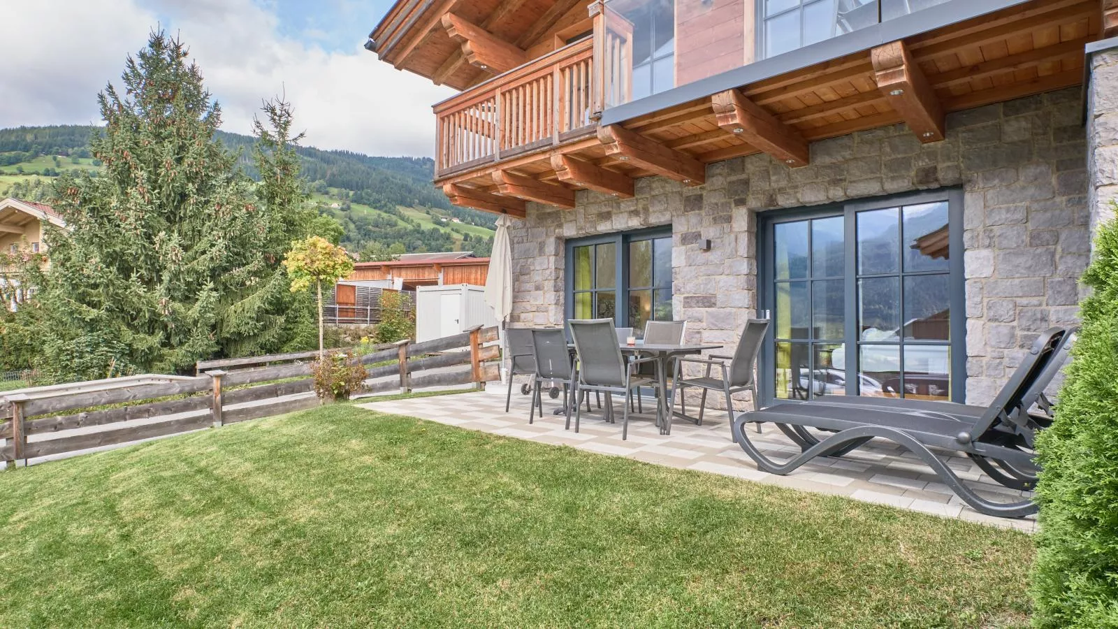 Green Garden Lodge A2 Walchen-Kaprun-Terrace balcony