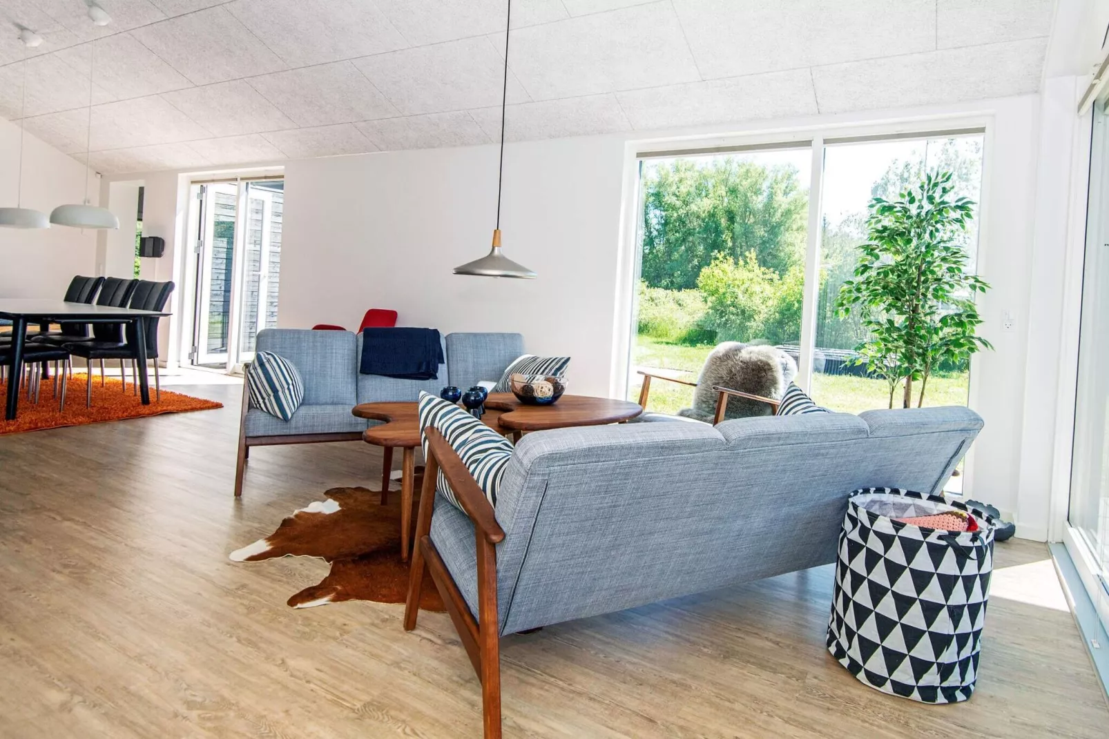 8 person holiday home in Glesborg-Indoor