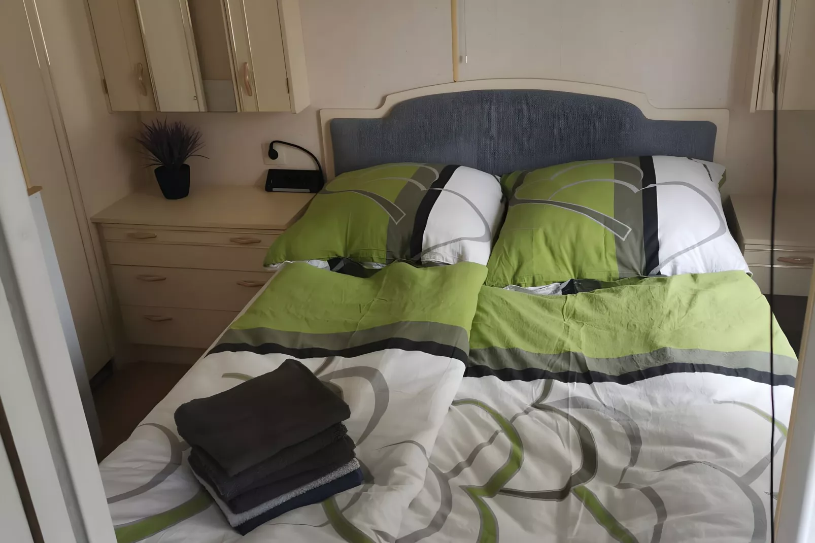 Mobilheim am Goldberger See-Bedroom