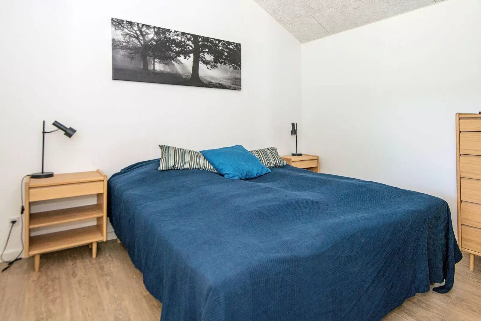 8 person holiday home in Glesborg-Indoor