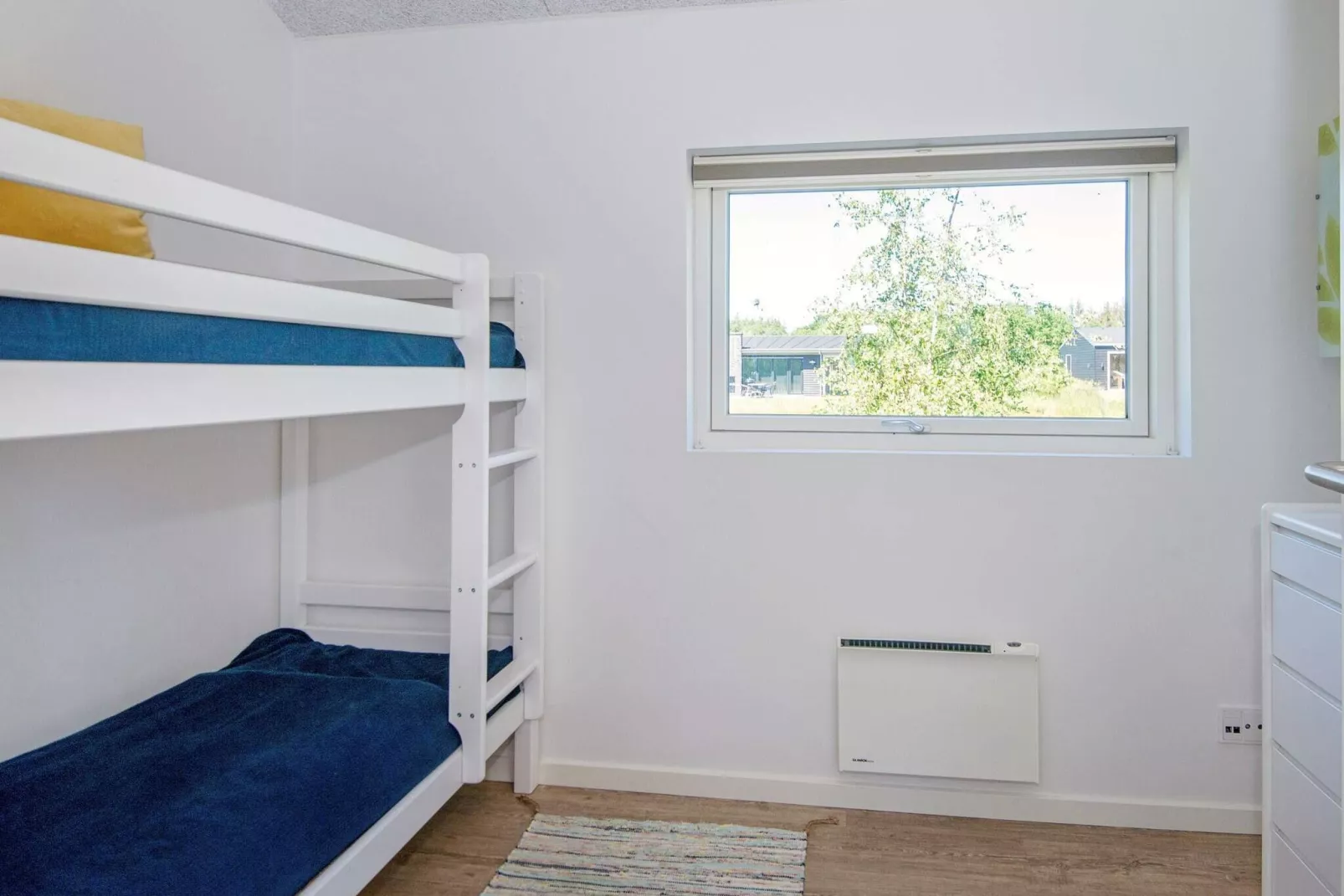 8 person holiday home in Glesborg-Indoor